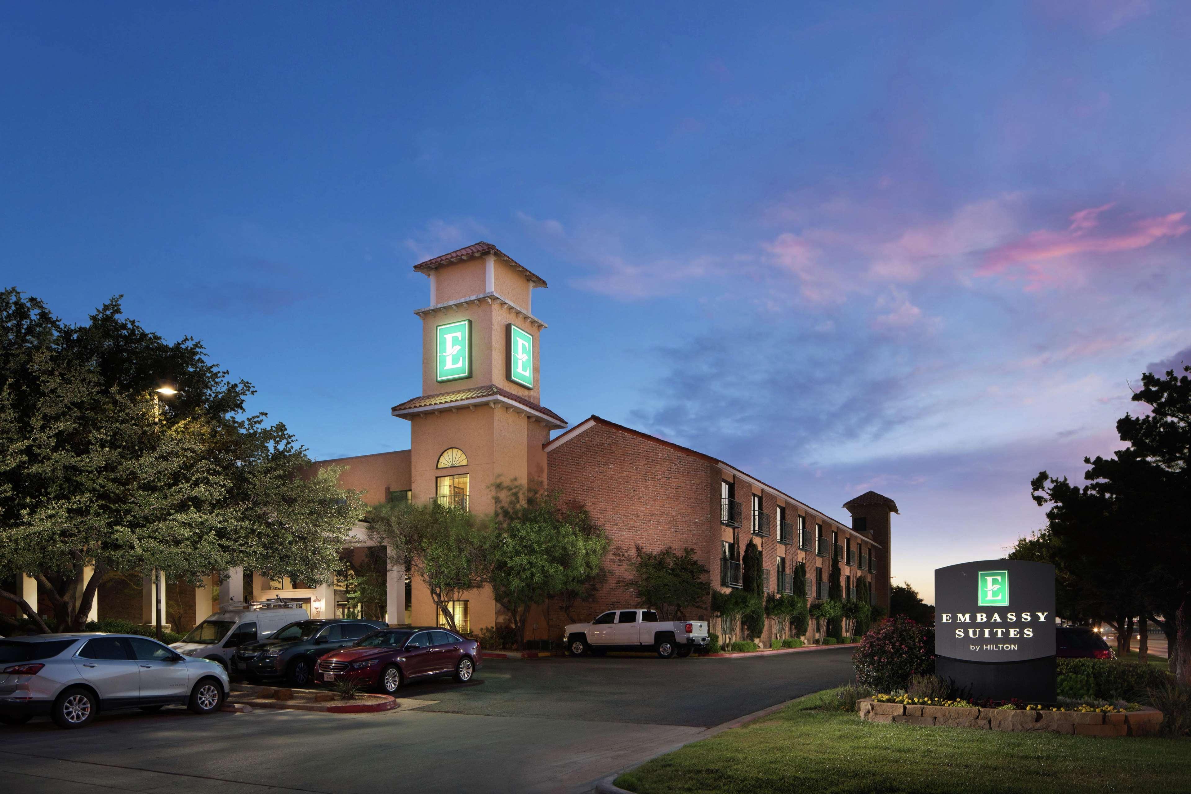 Embassy Suites Lubbock Exteriér fotografie