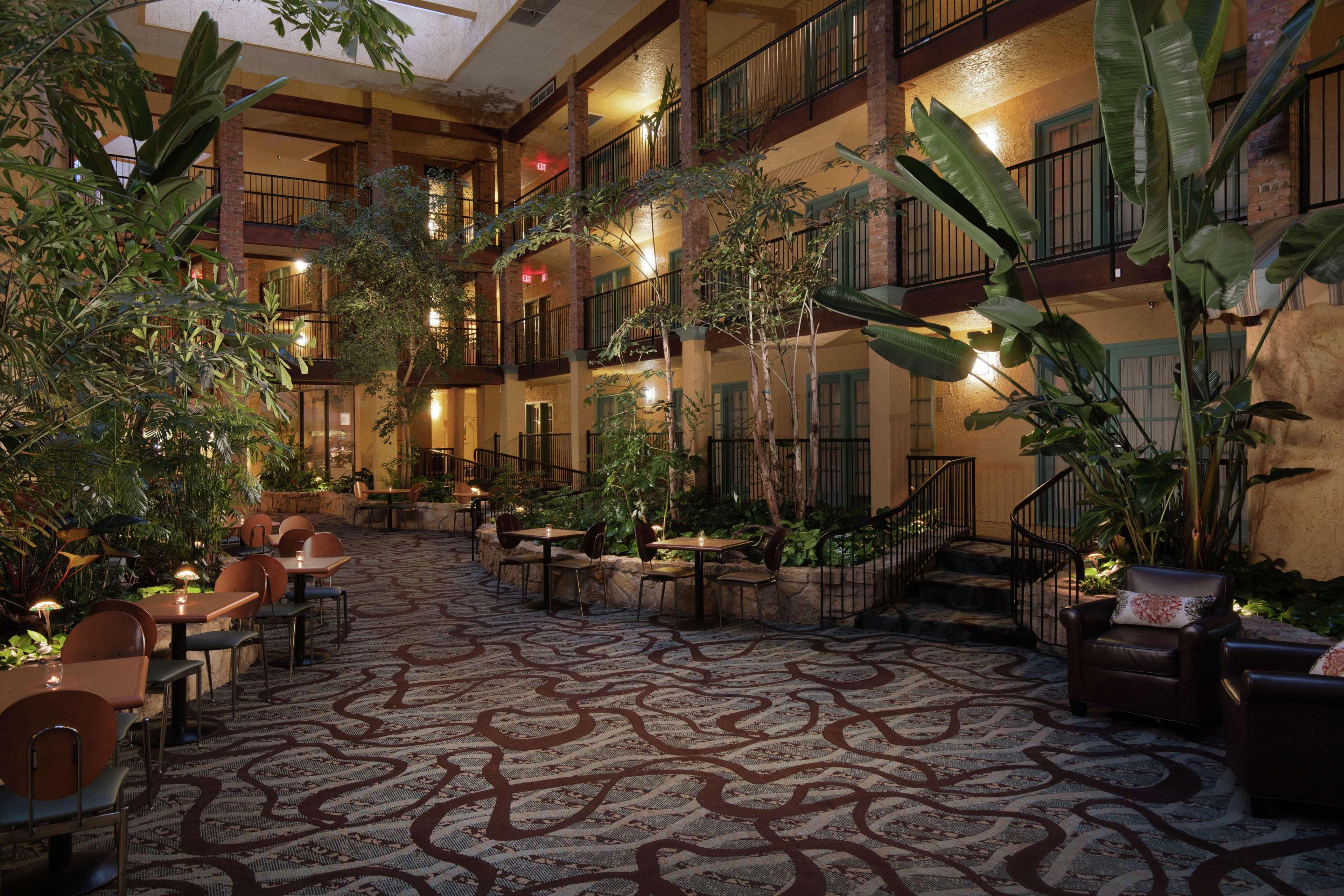 Embassy Suites Lubbock Exteriér fotografie